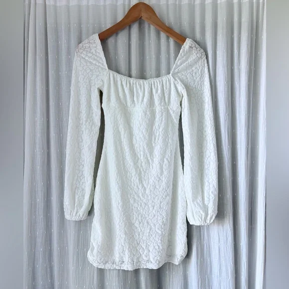 Princess Polly Cream Bodycon Dress with Bishop Sleeves - Picture 3 of 6